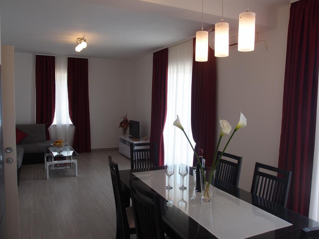 Apartments Kadulja Trogir Zimmer foto